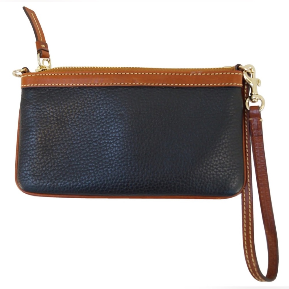 DOONEY & BOURKE
Leather Black Zippy Pouch Wristlet - Picture 2 of 8